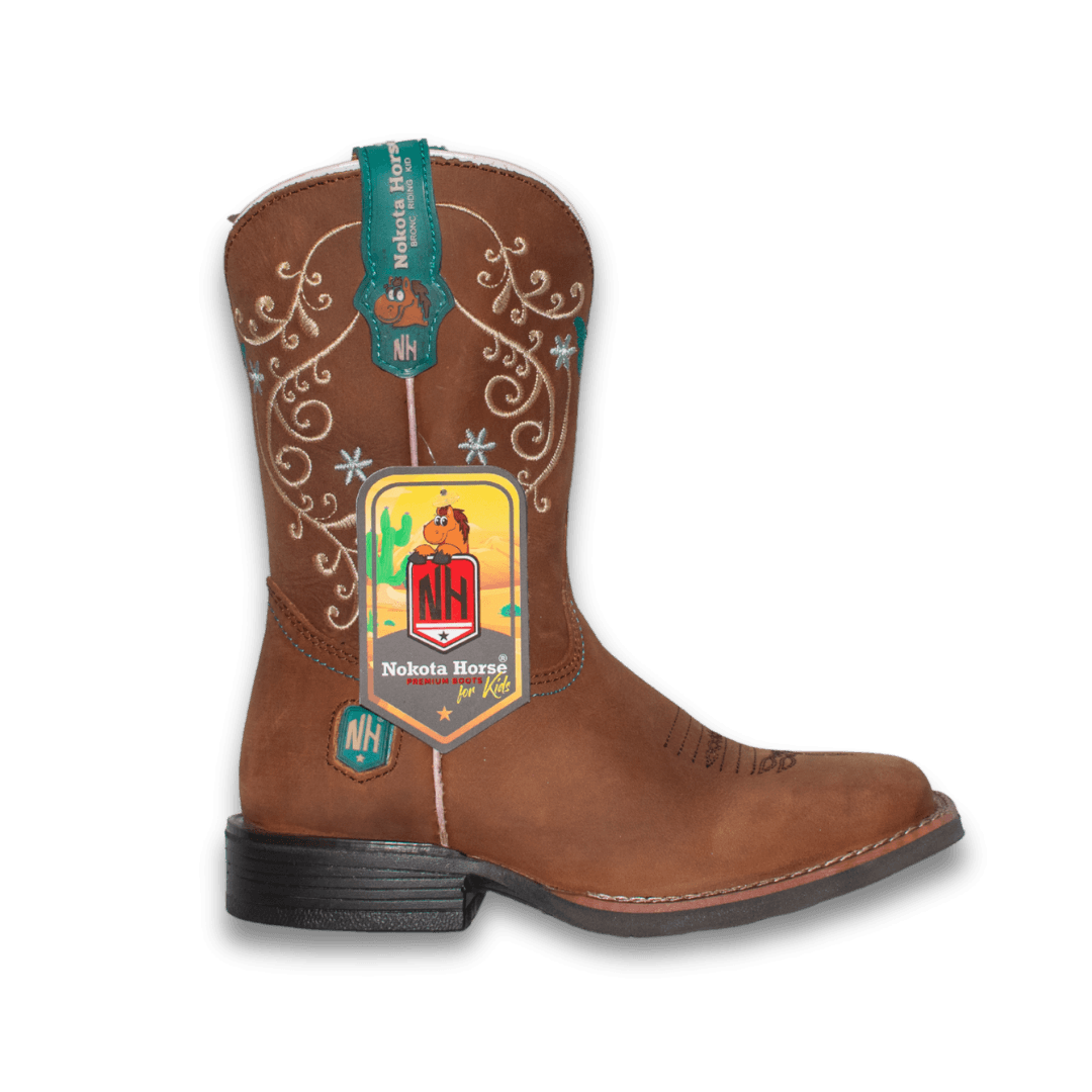 Bota Nokota Horse Jessie Niña en piel café con mariposas bordadas, vista lateral