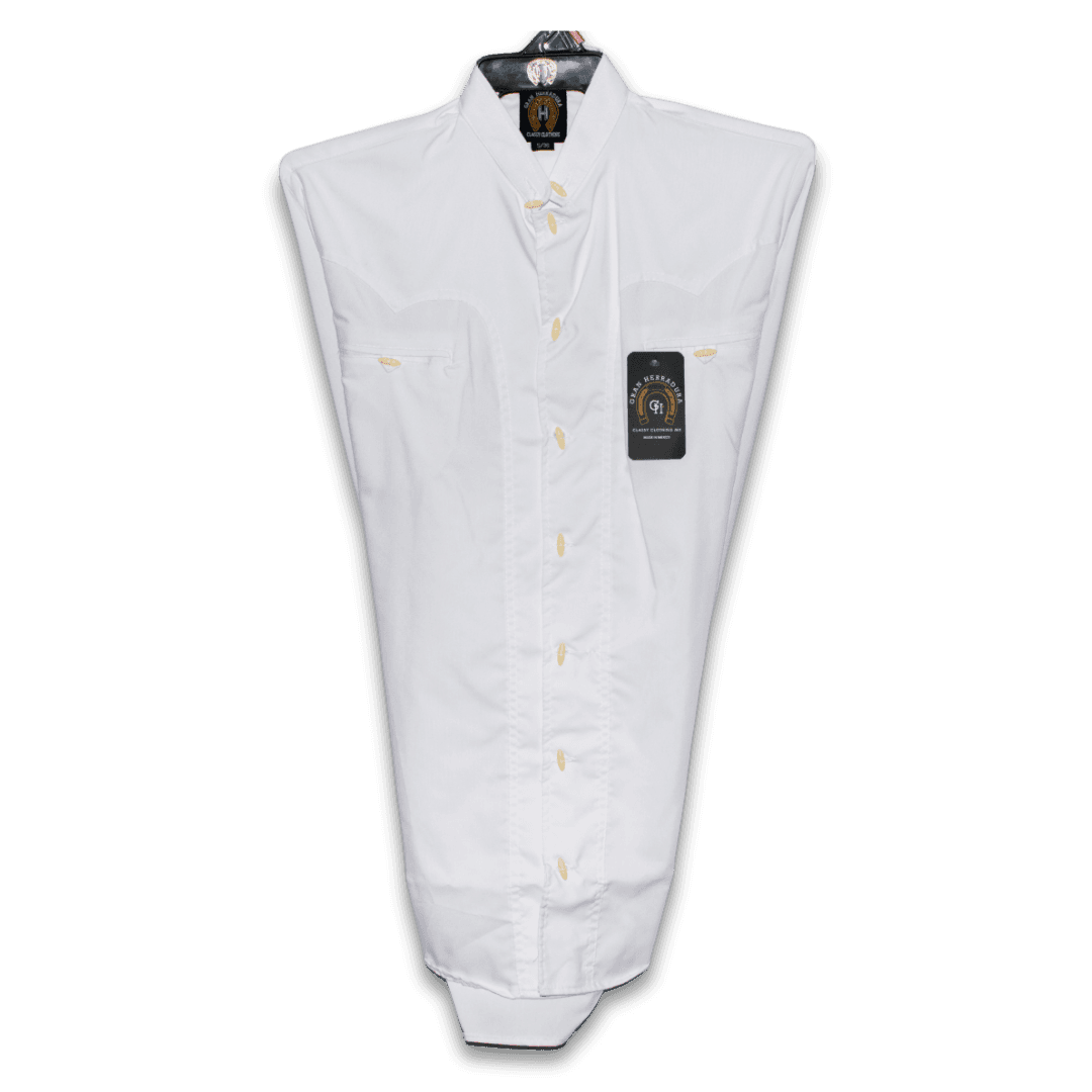 Camisa charra lisa en blanco, vista frontal