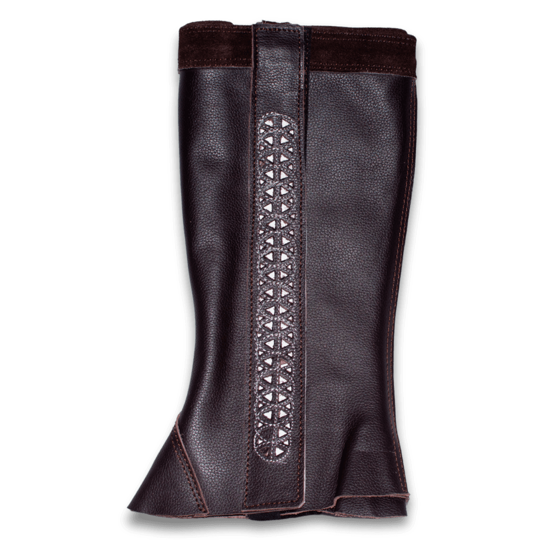 Polaina de piel café oscuro con tira calada, vista exterior